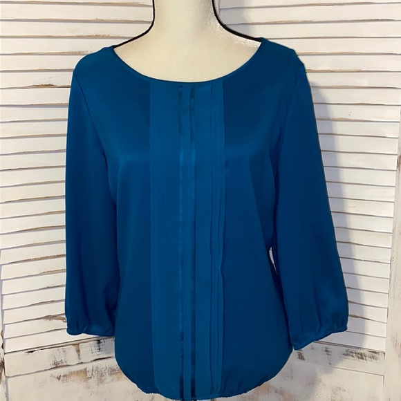 Ann Taylor Pleated Front Blouse - Picture 1 of 8